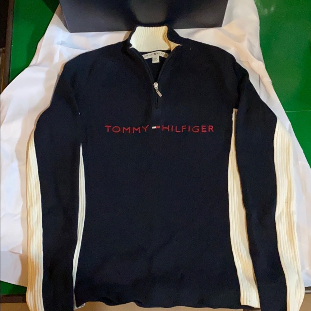 Tommy Hilfiger Women’s Sweater